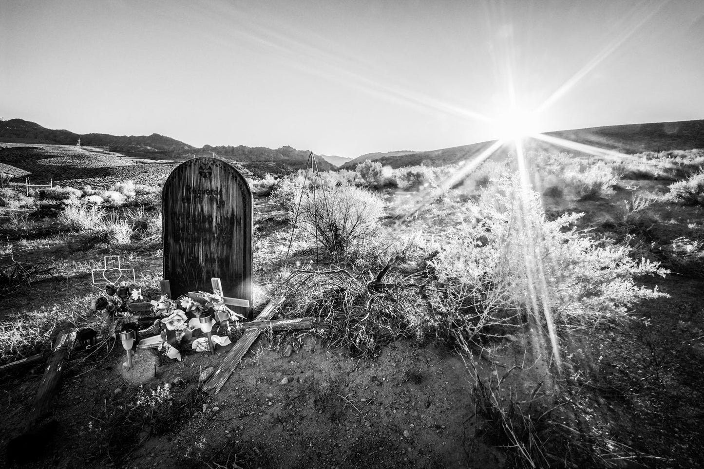 Graveyard Starburst - jkphotoart
